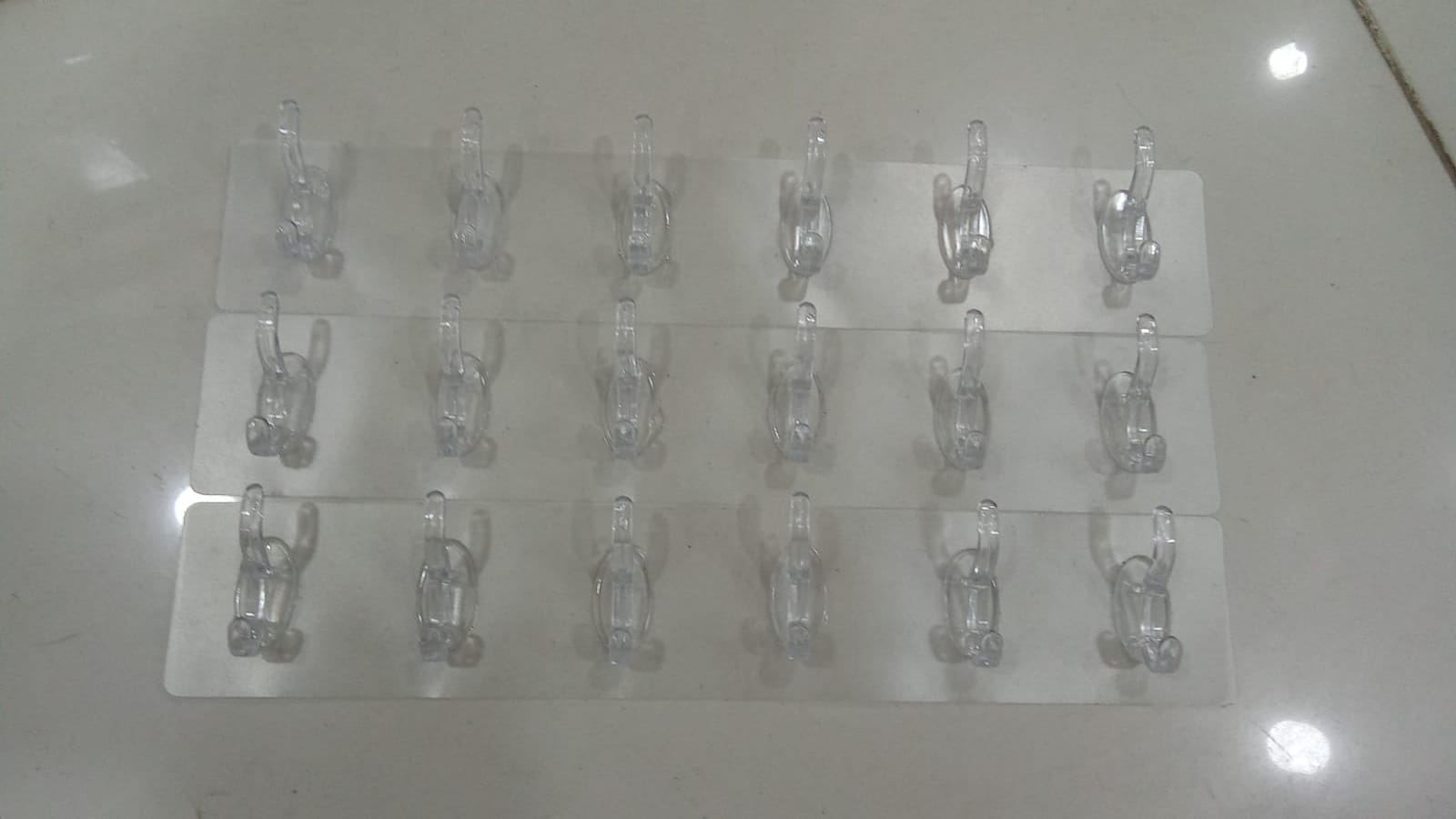 Seamless Heavy Duty Sticky Hooks | Double-Sided Adhesive | Transparent Waterproof Wall Hangers | Bathroom & Kitchen